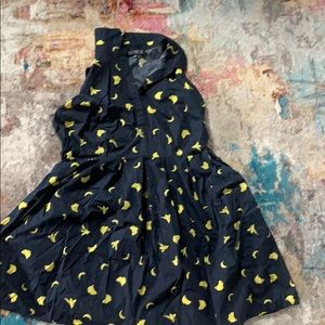 Collared sleeveless dress